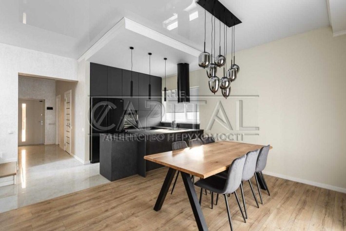 Оренда нового будинку 4 спальні є генератор Віта Поштова - фото 1