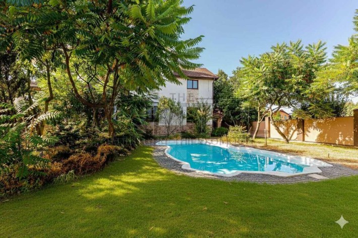 Віта-Поштова, Газ,інвертор,басейн,цоколь. 435м. 20 сот. - фото 1