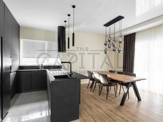 Оренда будинку з 4 спальнями Віта Поштова Віта-Поштова