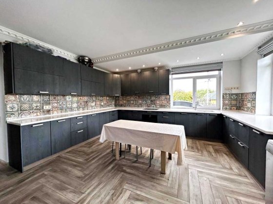 Стоянка, Будинок 4 кімнати, Гараж, сауна, Укриття 10 соток Стоянка