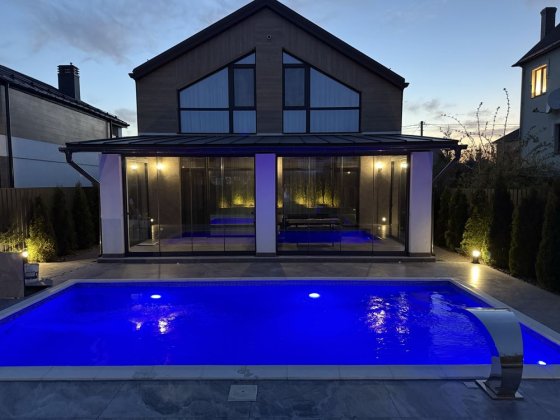 Новий будинок з басейном Глеваха