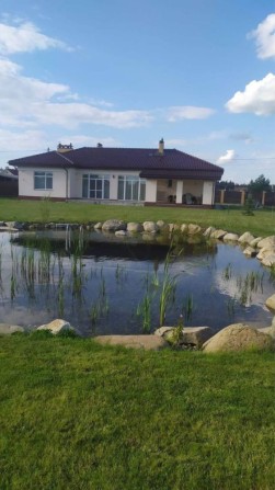 Оренда сучасного будинку з власним еко-озером біля Києва | Новосілки - фото 1