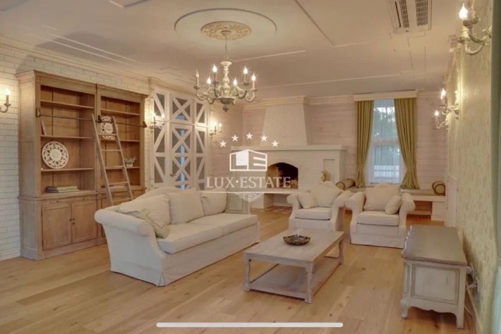 Оренда шале 360 м² зі SPA та басейном у Романкові, «Генеральські дачі» - фото 1