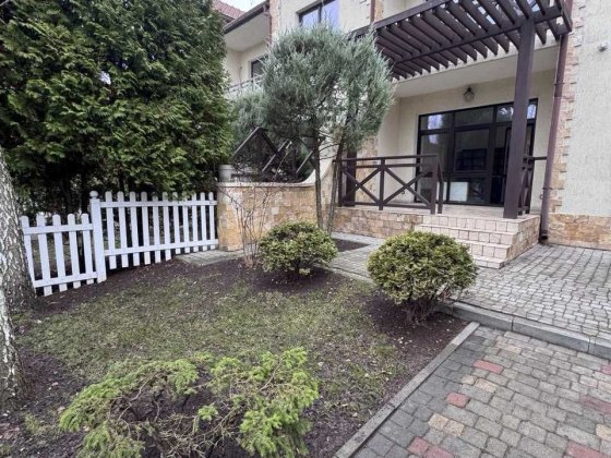 коттедж, направление Котовского/Лески, закрытая охраняемая территория