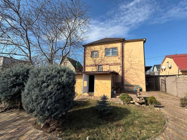 Сдам 2 этажный дом в Сухом лимане, газ, солнечные панели - фото 1