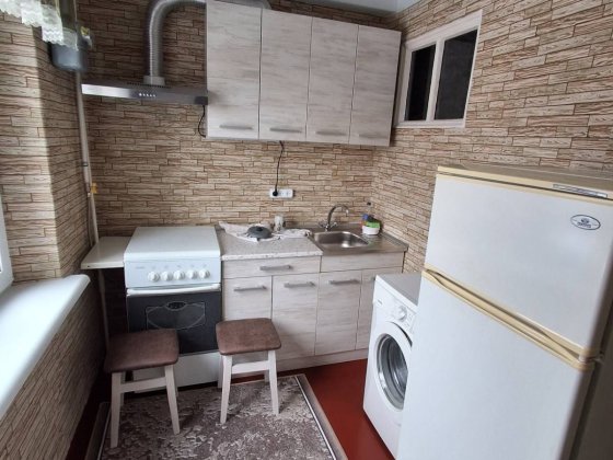 Сдам 2 к квартиру,р-н Черёмушки Каменское