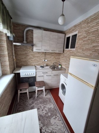 Сдам 2 к квартиру,р-н Черёмушки - фото 1