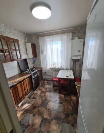 Сдам 2х квартиру на 11мкр. Победы 4/10 атономка - фото 1