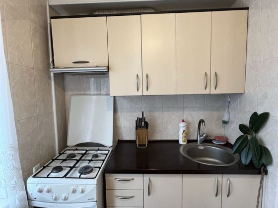 Здам 2 кім Черемушки Каменское