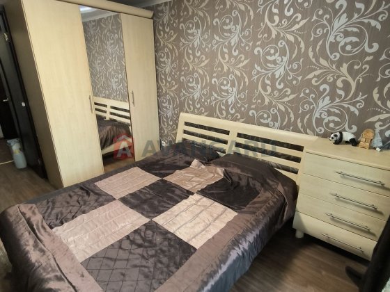 Трьохкімнатна. Укомплектована. Каменское