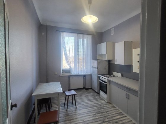 Сдам 2 к квартиру Сталина, р-н Центра. Каменское