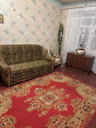 Срочно сдам 2 комнатную квартиру с автономным отоплением - фото 1