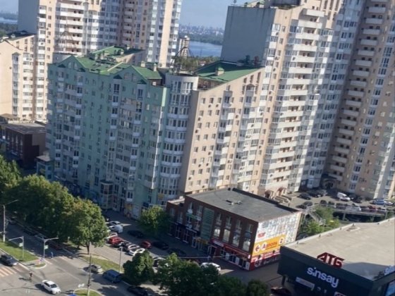 Однокімнатна квартира від власника біля парку з фонтанами Вышгород