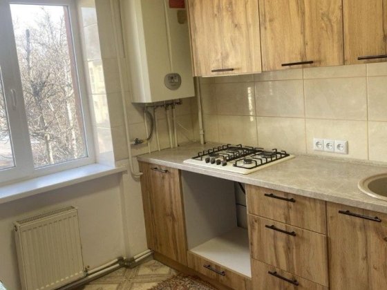 Сдам 2х комнатную квартиру Черёмушки Каменское