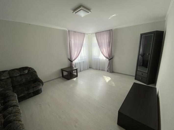 Актуально! Оренда 2к квартири в Гостомелі, вул. Свято-Покровська. - фото 1