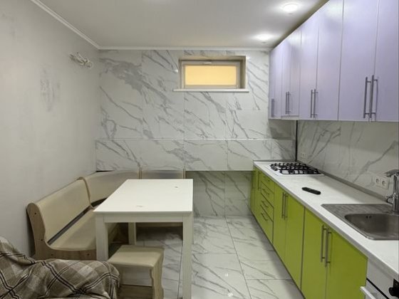 Сдам трёхкомнатную квартиру с АГВ в частном секторе