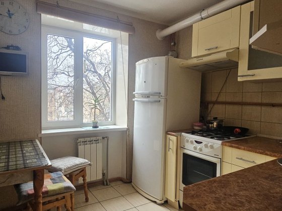 Здам 2-кімнатну квартиру з індивідуальним  опал.на Черемушках Кам'янець-Подільський