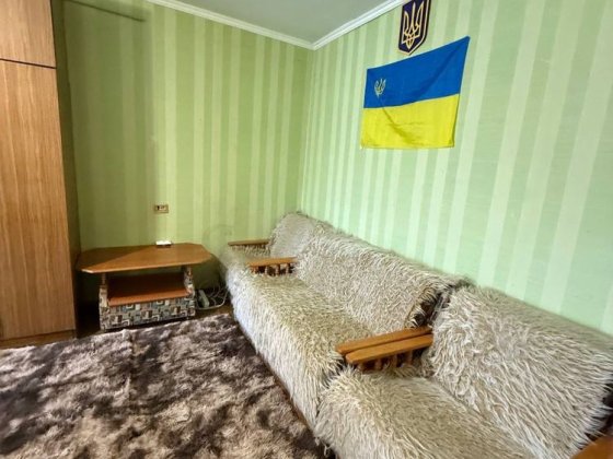 Здам 1 кімнатну квартиру центр р он ринку Кам'янець-Подільський