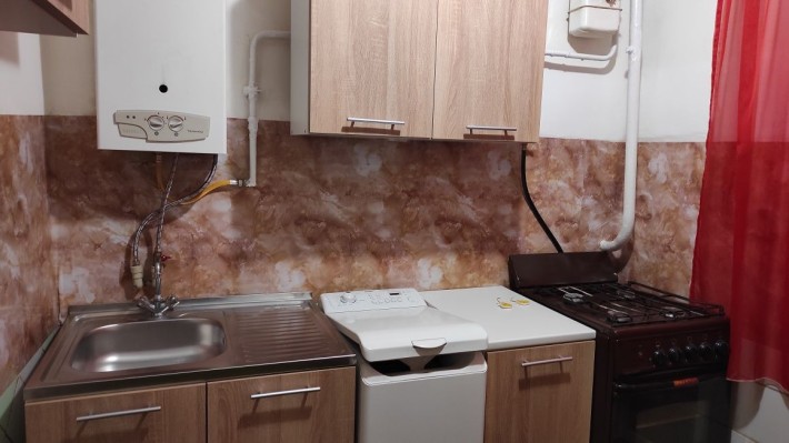 Здам 2-х кімнатну квартиру в центрі - фото 1