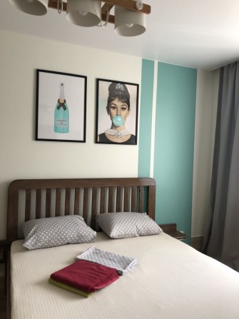 Потижнево помісячно квартра  в центрі - фото 1