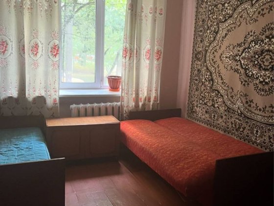 Здам 1 кімнатну квартиру центр перший поверх можливо помісячно Кам'янець-Подільський