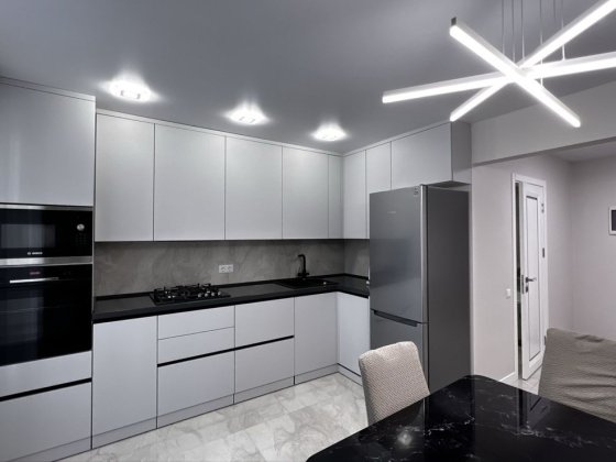 Здам 1-кімнатну квартиру з ремонтом в новобудові в центрі Кам'янець-Подільський