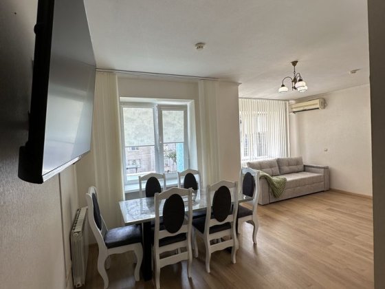 Здам квартиру-студію в центрі Кам'янець-Подільський