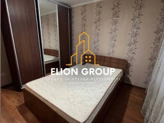 ‼️здається в оренду 2-х кімнатна секція , навпроти сільпо Кам'янець-Подільський