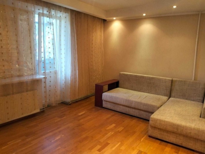 Оренда 3х кім квартира вул Остапа Вишні - фото 1