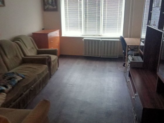 Власник. Здам 2-комн.кв на Лазурному