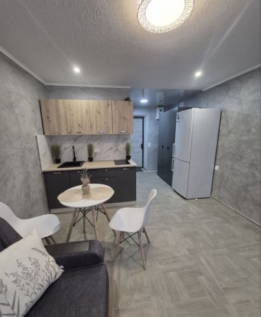 Сдам 1к квартиру  в центре - фото 1