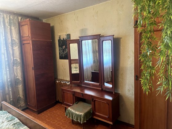 Здається 3-кімнатна квартира в центрі міста