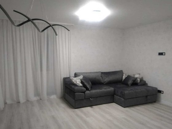 Сдается 2-комнатная квартира студия в Центре