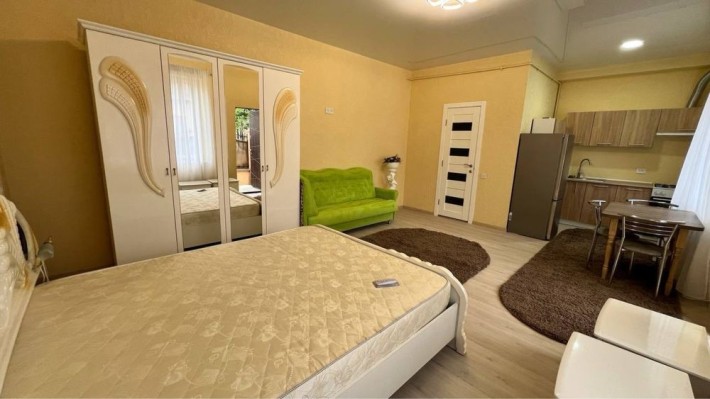 Оренда однокімнатної квартири вул. Коцюбинського (р-н Новий Світ) - фото 1