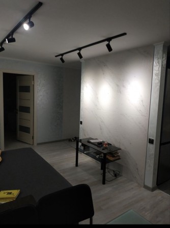 Славянск.Сдам квартиру на длительный  срок в центре - фото 1