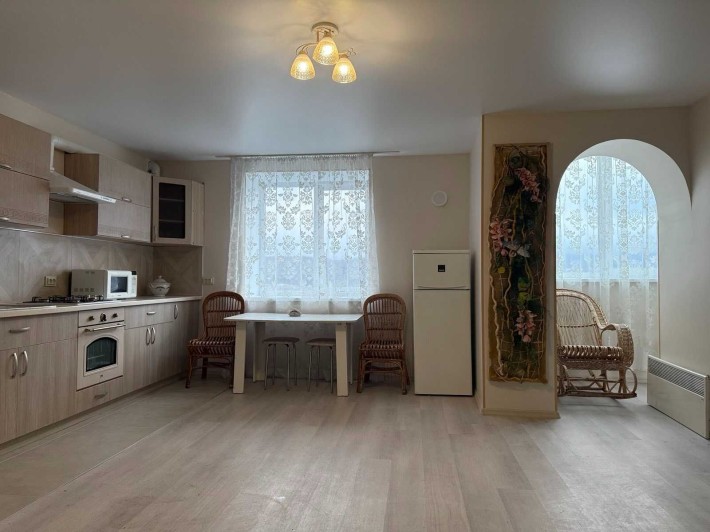 Оренда просторої двокімнатної квартири 44 м2. - фото 1