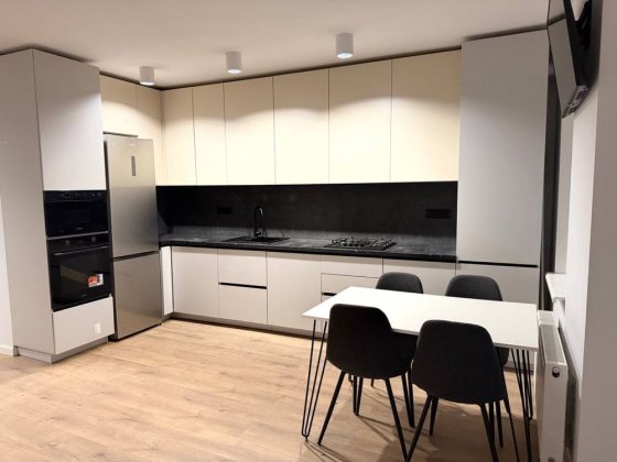 Довготривала оренда 1 кім квартири в ЖК буд медова + кладовка Трускавец