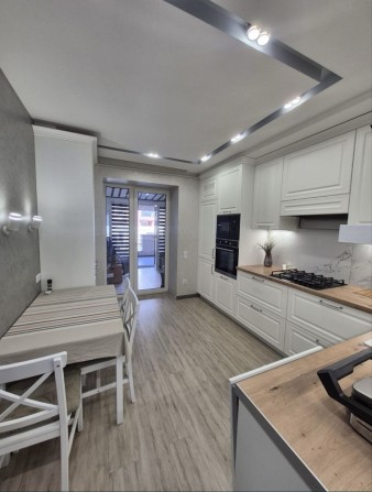 Оренда однокімнатної квартири з терасою ЖК "Греків Ліс" - фото 1