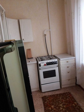 Здається 1 кімнатна квартира з косметичним ремонтом на Виставці! - фото 1