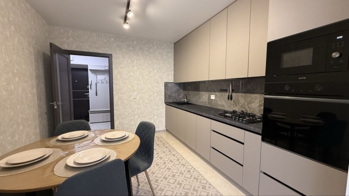 Оренда красивої просторої однокімнатної квартири - фото 1