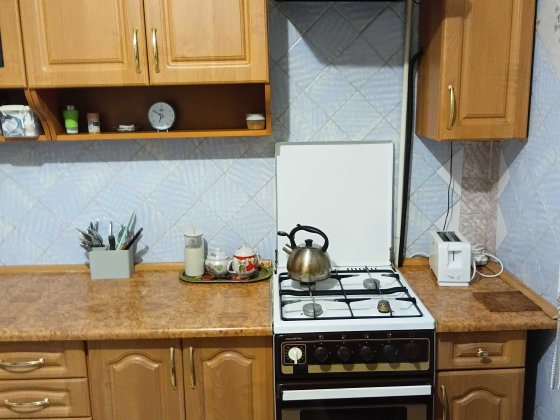 Оренда 3-кім вул Залізняка Озерна. Тільки дзвонити Хмельницкий