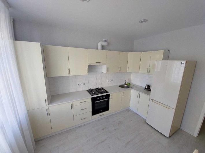 Оренда 1-кімнатної квартири, ЖК Срібні Озера, вул. Бандери 40/2А - фото 1