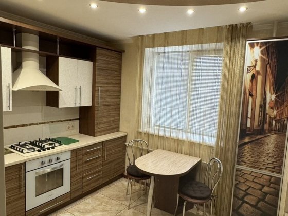 Термінова оренда квартири Озерна Хмельницкий