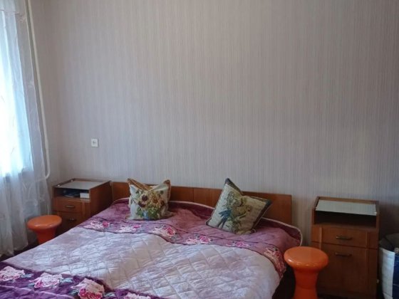 Оренда 3к Озерна біля Озера Хмельницький