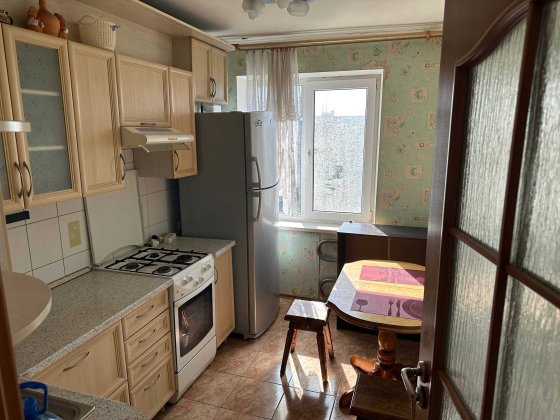 Сдам 2х комнатную квартиру на Фрунзенском 10 этаж Степне