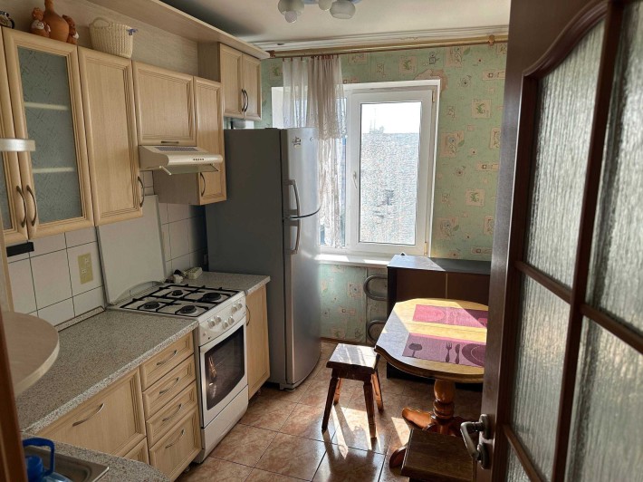 Сдам 2х комнатную квартиру на Фрунзенском 10 этаж - фото 1