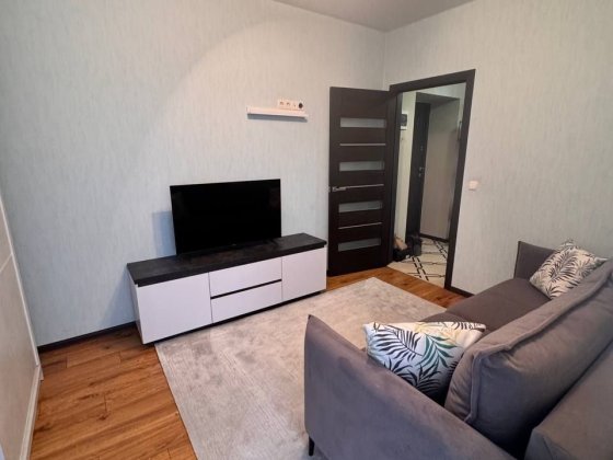 Здається в оренду 2 кімнатна квартира Крихівці