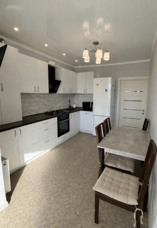 Оренда однокімнатної квартири 41 м2 ЖК Петрівський квартал - фото 1