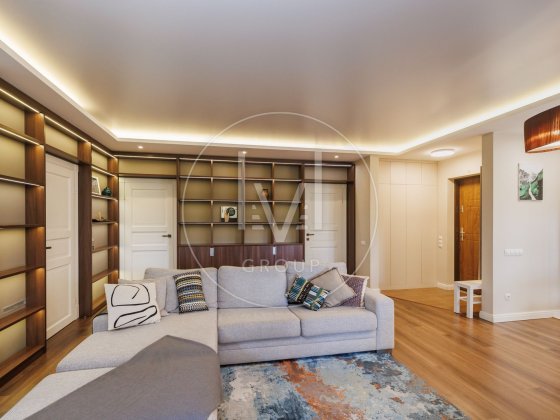 Оренда Квартири 3 кім, 104м2 біля річки, КМ Сонячний промінь, Козин Козин