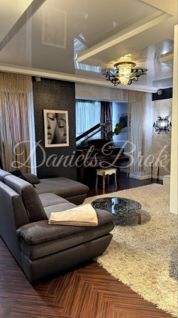 Аренда 3 комнатной Гмыри 9В - фото 1